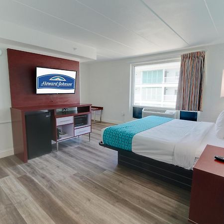 Howard Johnson By Wyndham Virginia Beach At The Beach Экстерьер фото