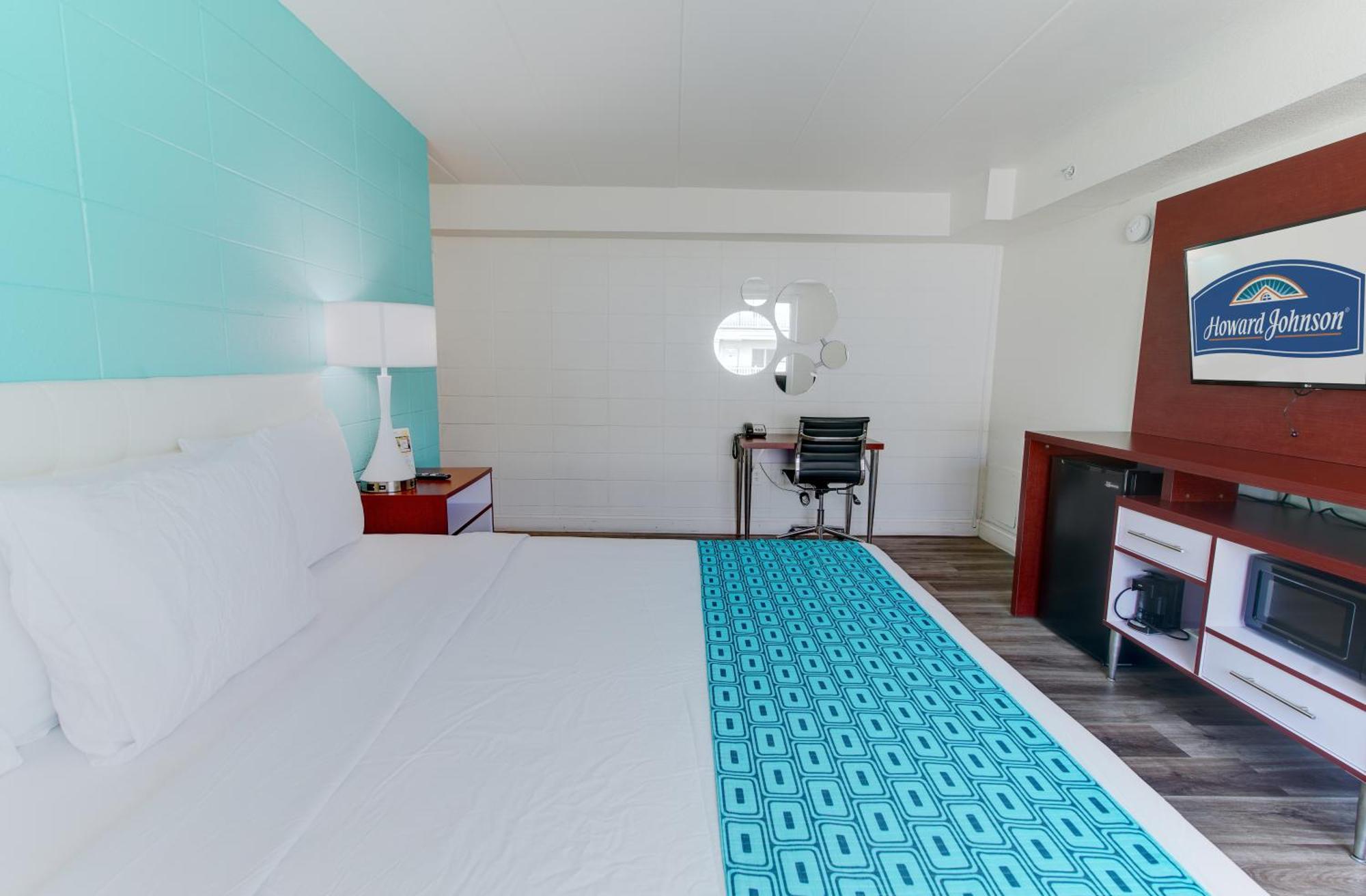 Howard Johnson By Wyndham Virginia Beach At The Beach Экстерьер фото