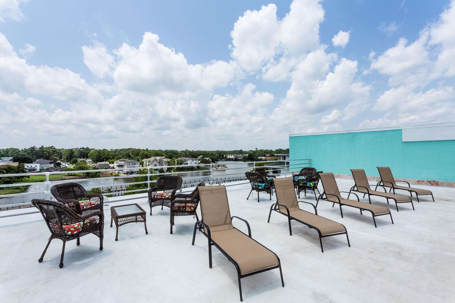 Howard Johnson By Wyndham Virginia Beach At The Beach Экстерьер фото